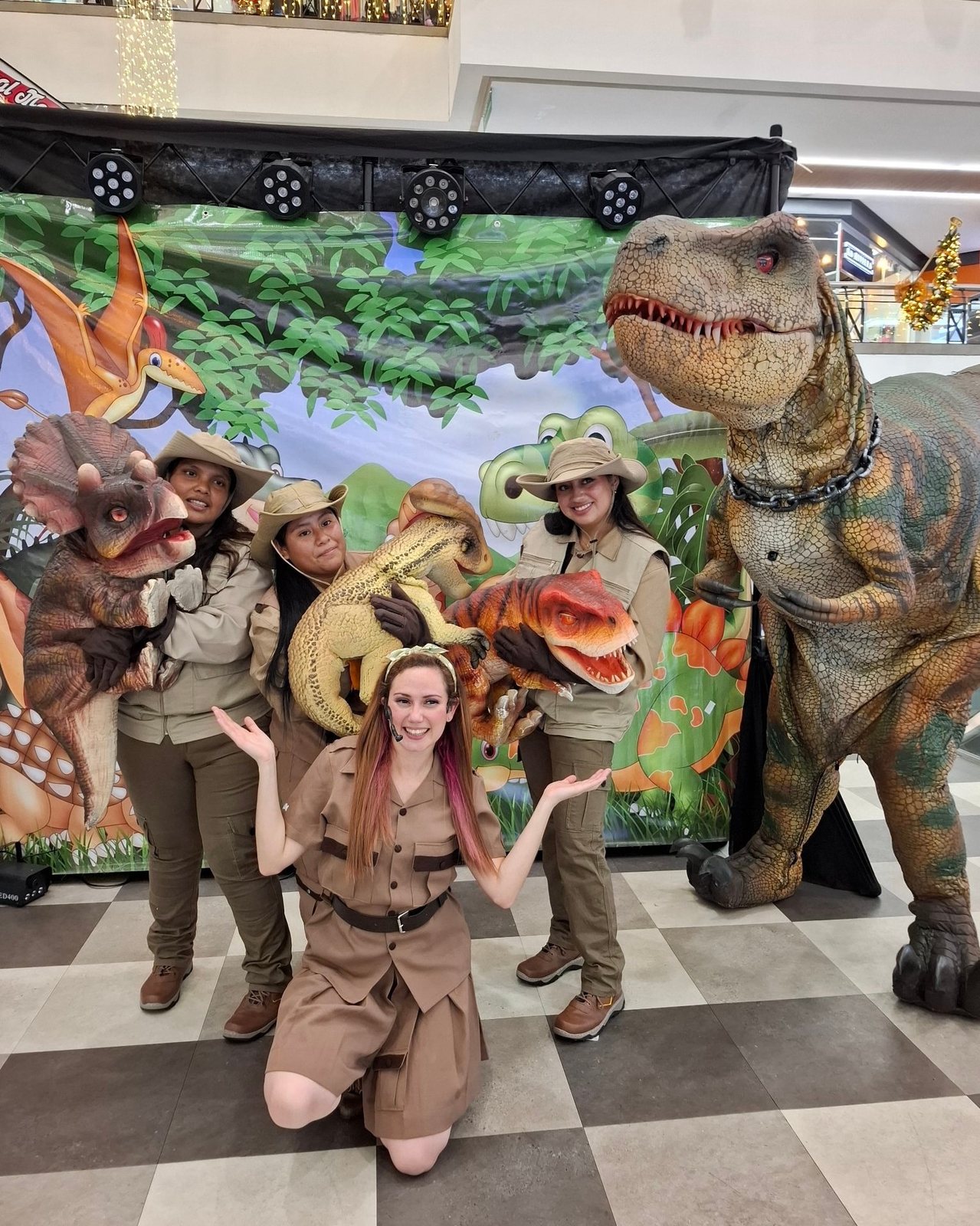 Jurassic Photo Set with Costumed Cast