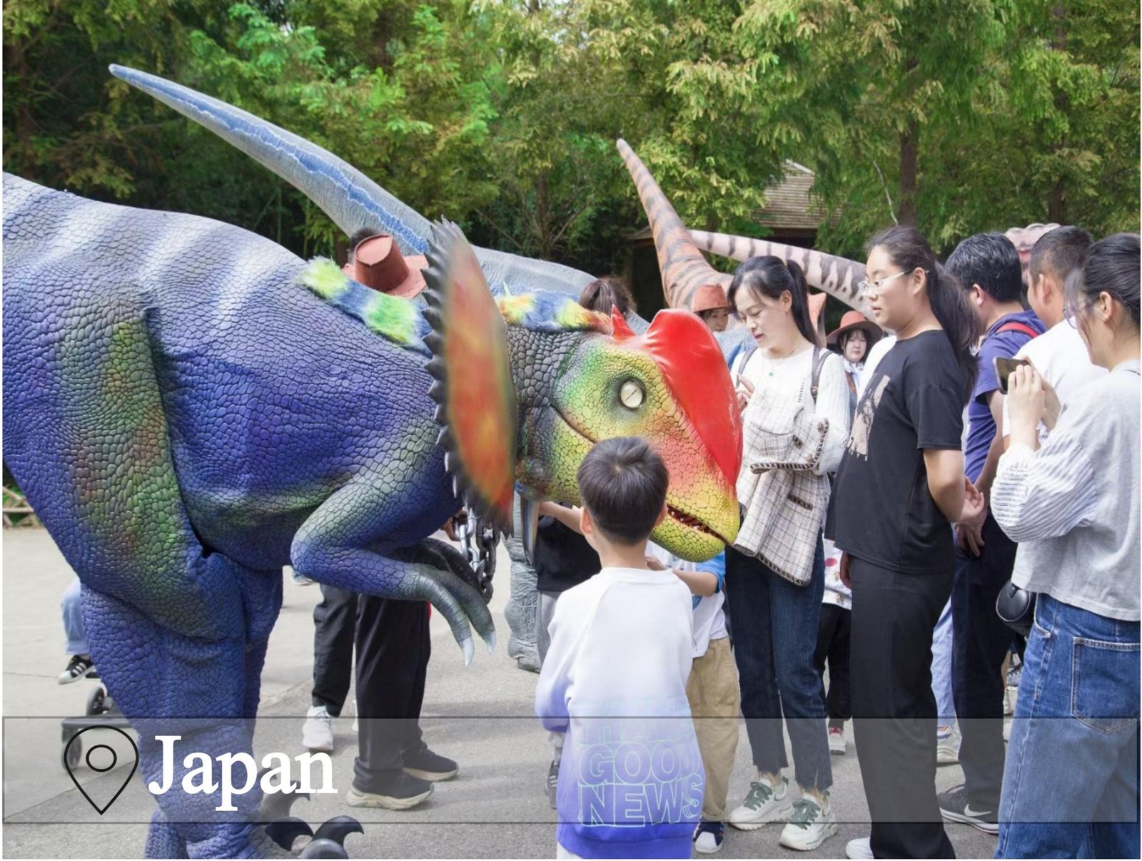 Walking Dilophosaurus Meet-and-Greet